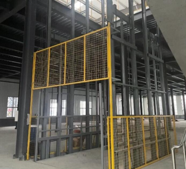 长丰镇请详细介绍一下货梯安装在室外的维护方法