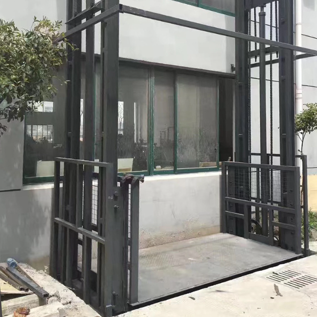 长丰镇5吨室外升降货梯